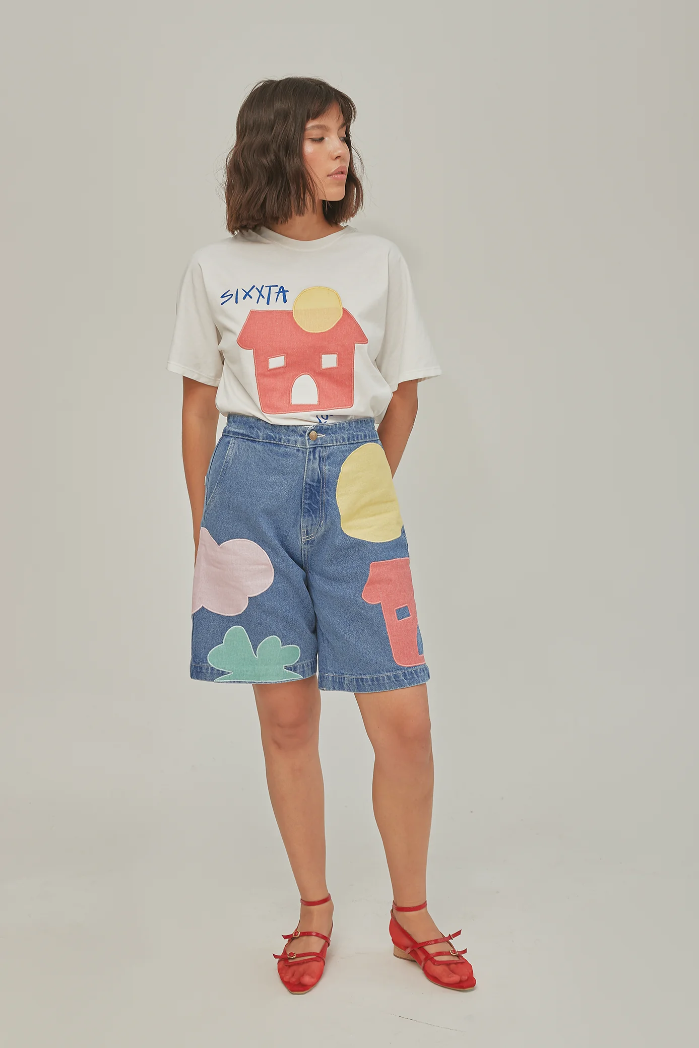 Drawing Patch Bermuda Shorts 