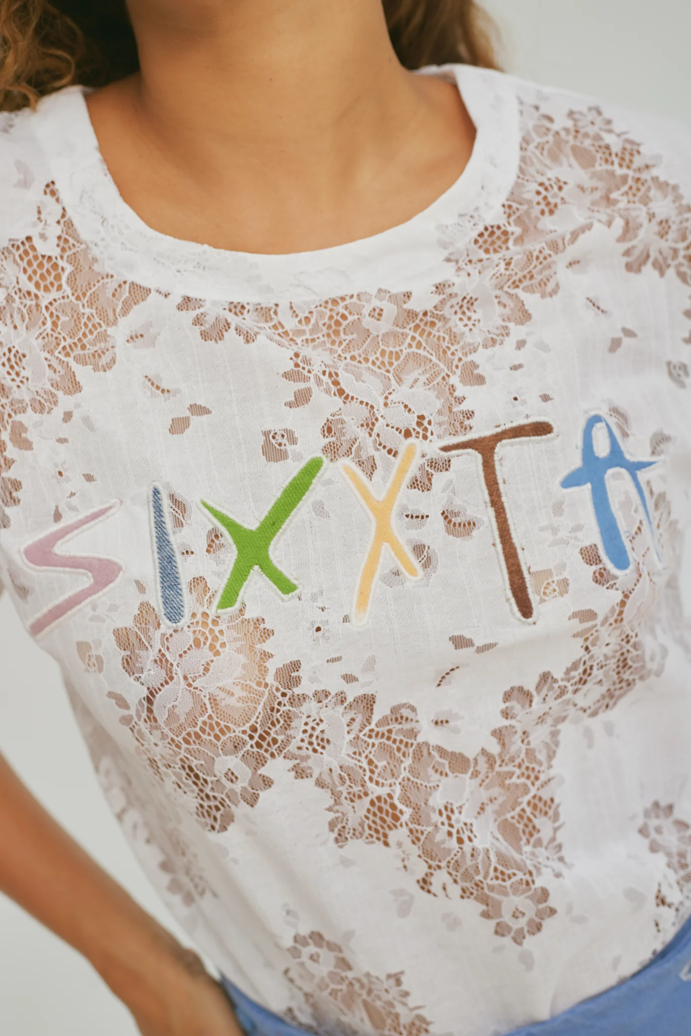 T-Shirt Tablecloth - Image 4